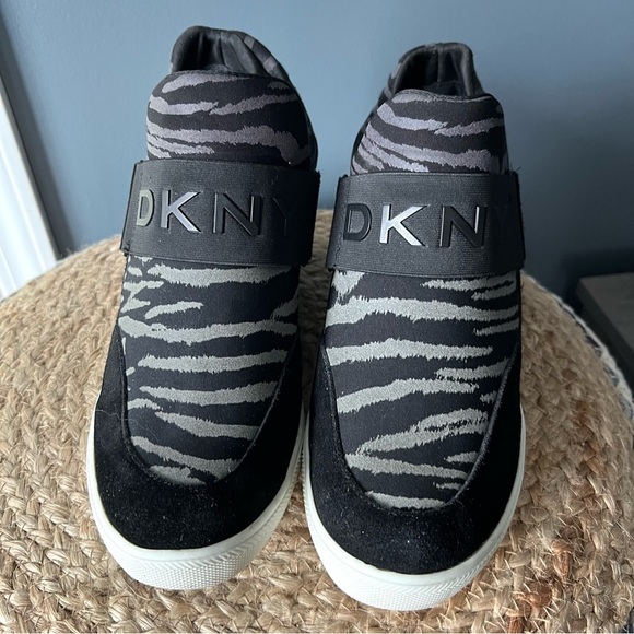 DKNY Cosmos Zebra Print Wedge Sneakers - Picture 2 of 8
